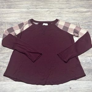 Maroon top